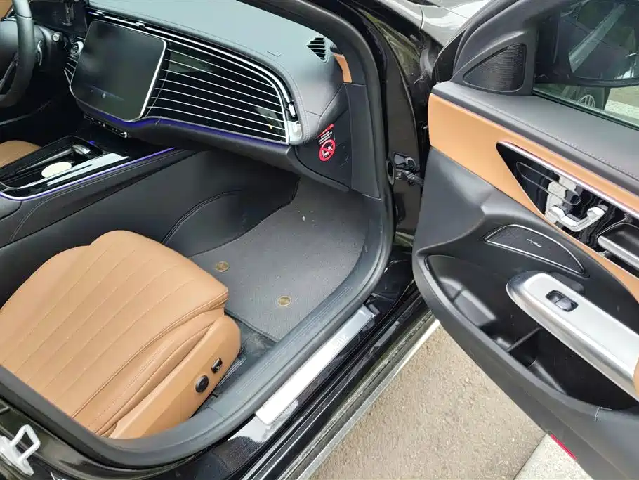 Mercedes-Benz E-Class 2025 Facelift E 260 L 4MATIC фото 8