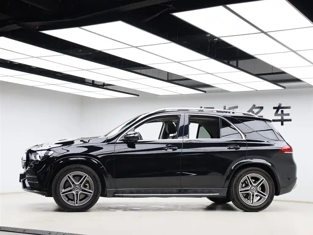 Mercedes-Benz GLE 2021 GLE 450 4MATIC Dynamic фото 32