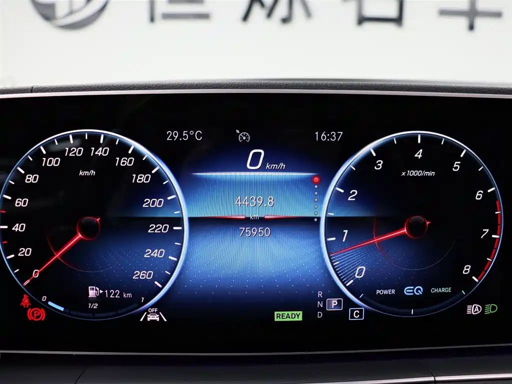 Mercedes-Benz GLE 2021 GLE 450 4MATIC Dynamic фото 24