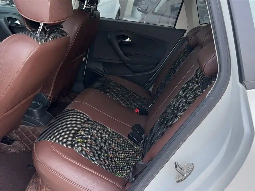 Volkswagen Polo 2018 1.5L Auto Safe Drive фото 19