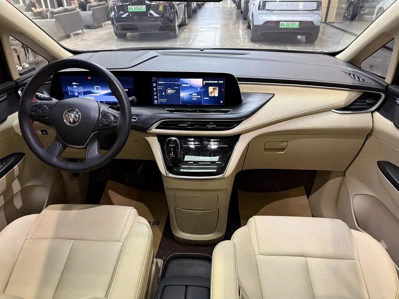 Buick GL8 2023 ES Landmaster Exclusive фото 14