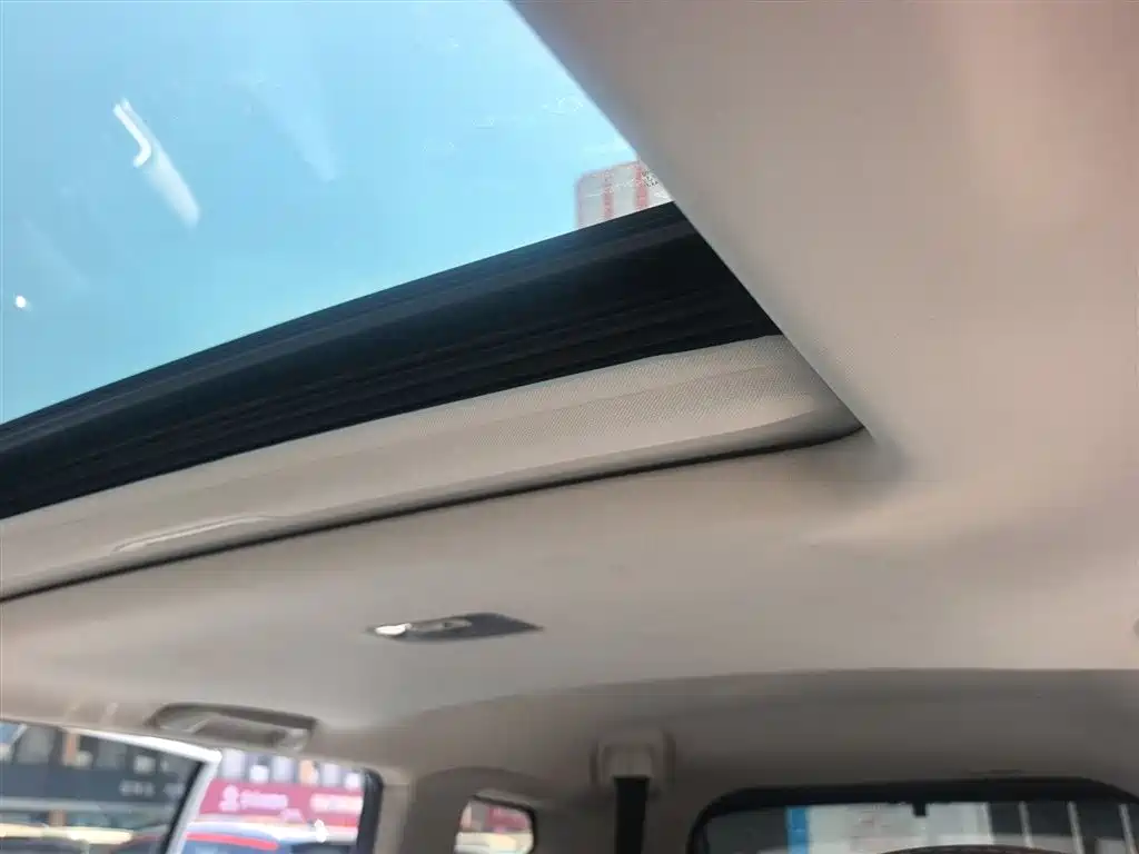 Haval M6 2018 Facelift 1.5T DCT 2WD Elite Edition фото 8