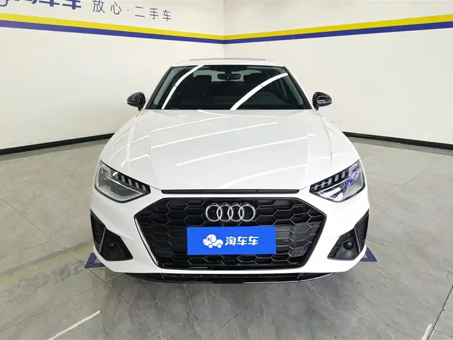 Audi A4L 2022 40 TFSI Luxury Dynamic фото 2