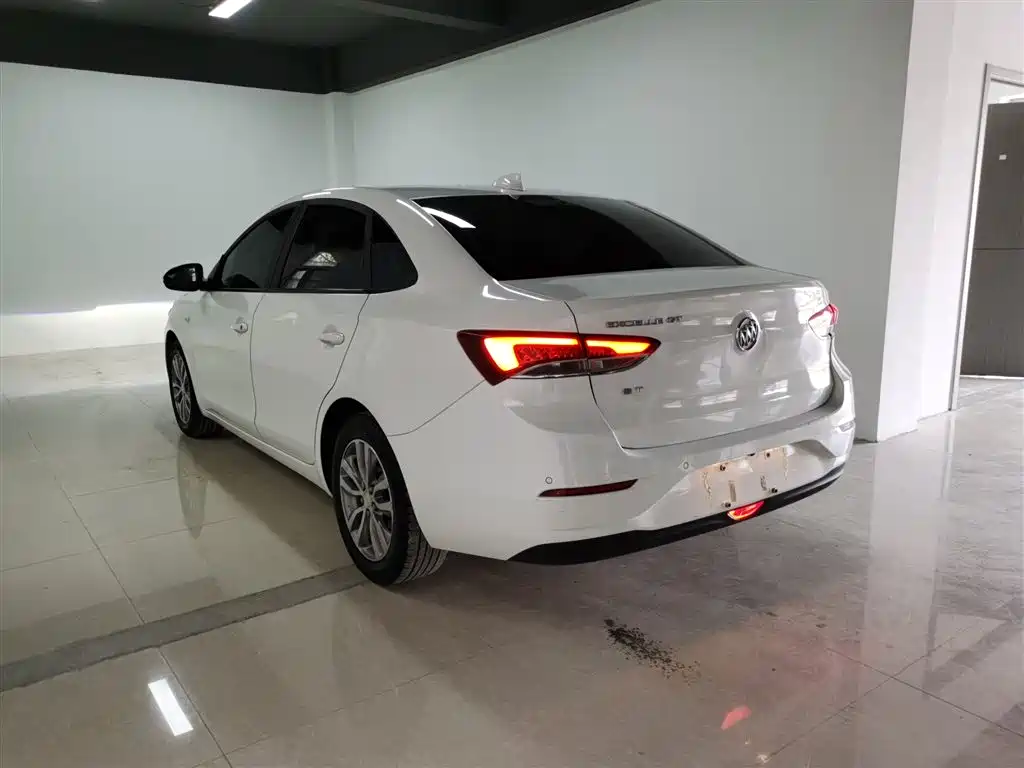 Buick Excelle 2019 18T Auto Connected Elite China VI фото 23