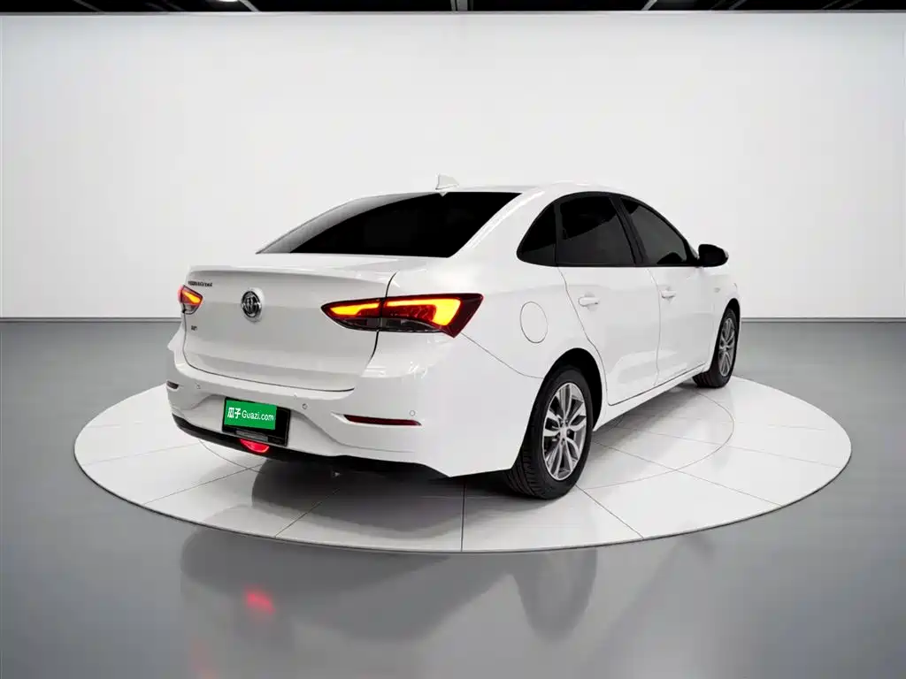 Buick Excelle 2019 18T Auto Connected Elite China VI фото 5