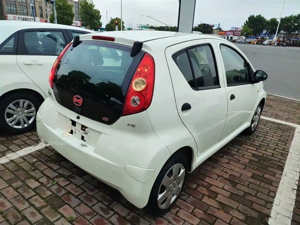 BYD F0 2015 1.0L AMT Xuan Cool Edition фото 7
