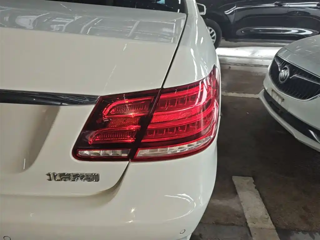 Mercedes-Benz E-Class 2015 E 260 L Sport фото 8