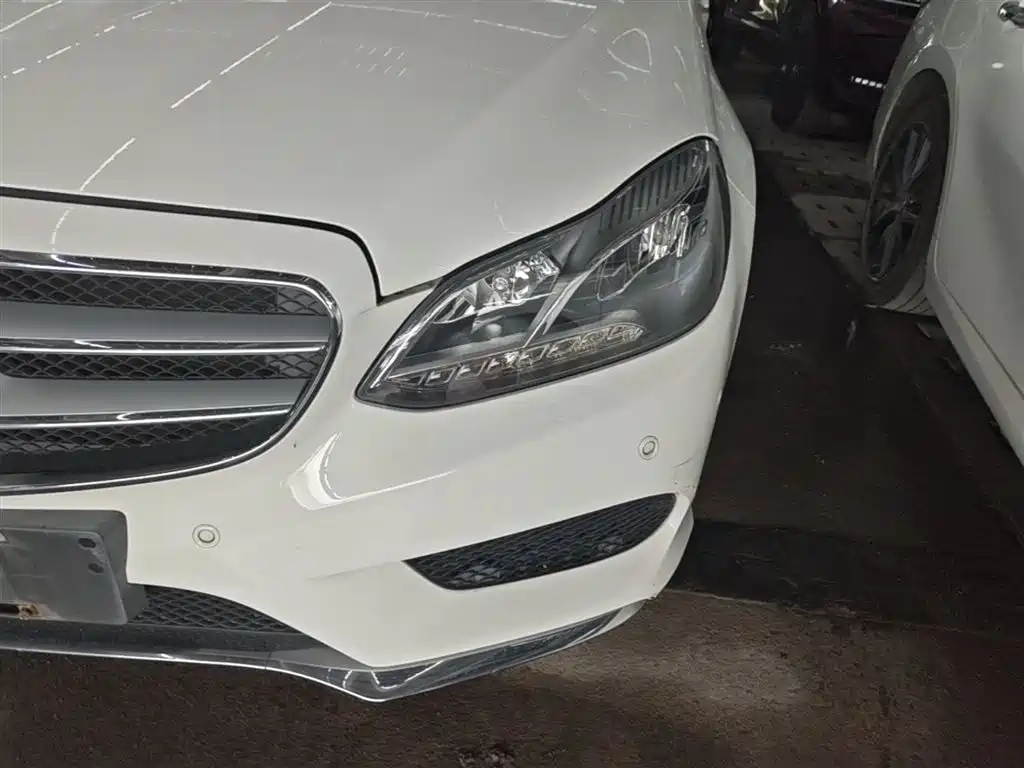 Mercedes-Benz E-Class 2015 E 260 L Sport фото 24