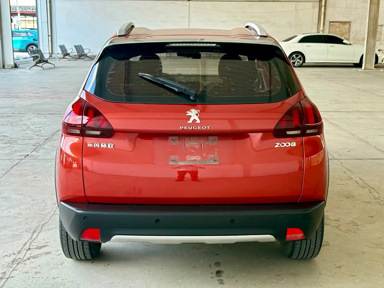 صورة 4 - Peugeot 2008