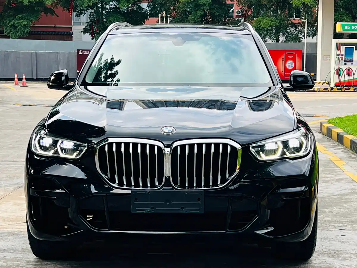 BMW X5 (IMPORTED)