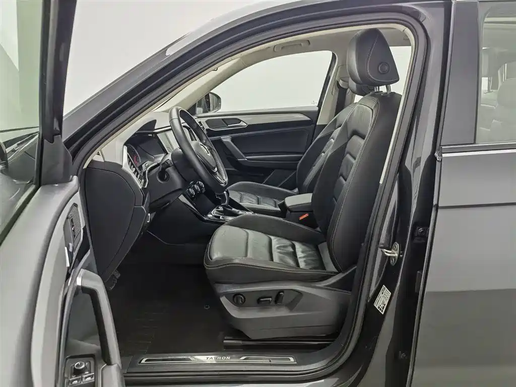 Volkswagen Tayron 2019 330TSI 2WD Luxury China VI фото 10