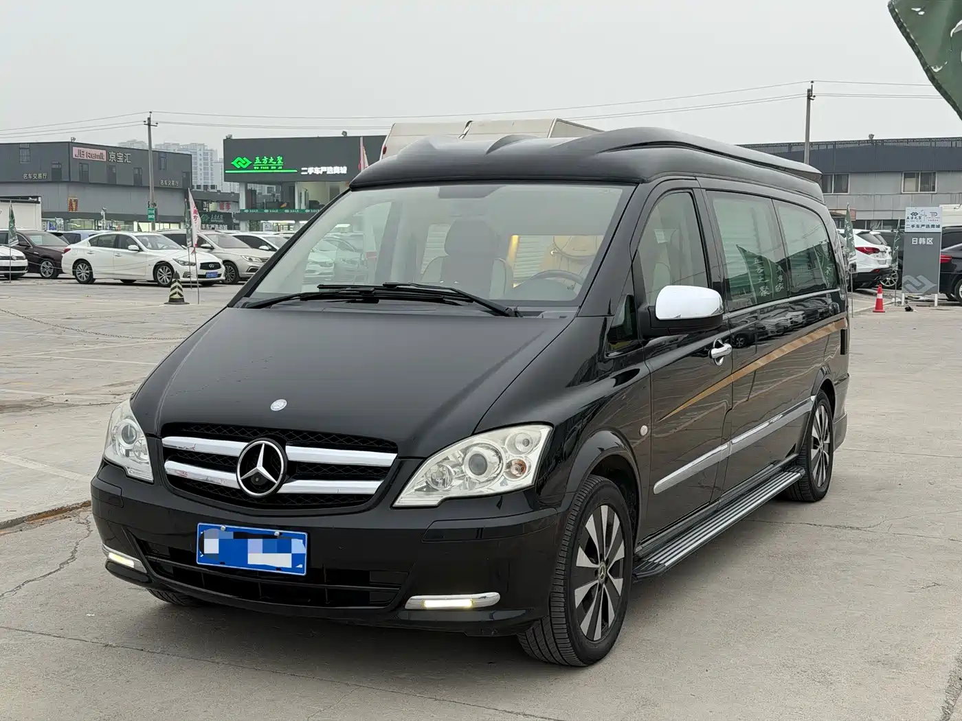 Mercedes-Benz Vito 2013 Model 3.0L Elite Edition