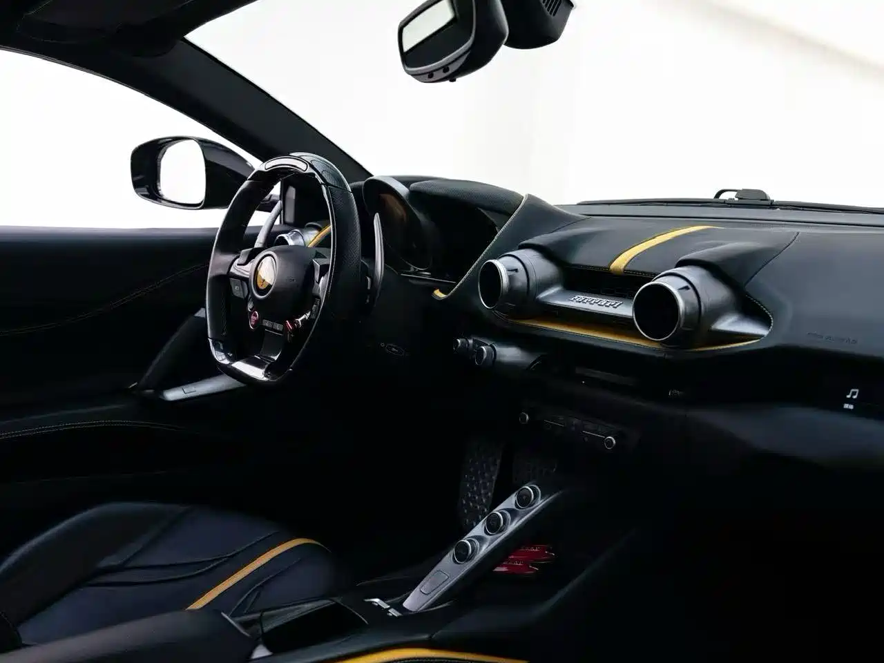 Ferrari 812 2018 2017 6.5L Superfast