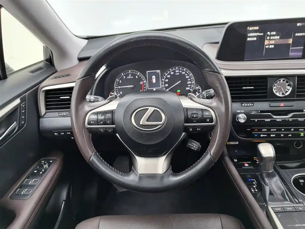 Lexus RX 2020 Facelift 300 AWD Elegance Edition фото 11
