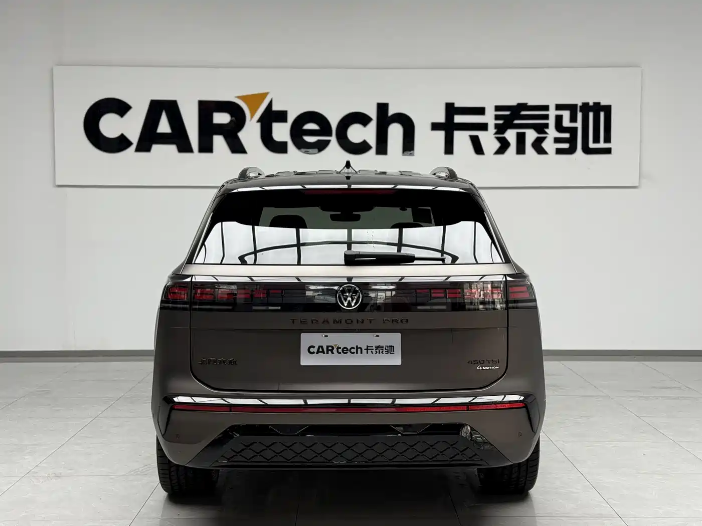 Volkswagen Teramont 2025 Teramont Pro 450TSI 4WD Summit Edition фото 4