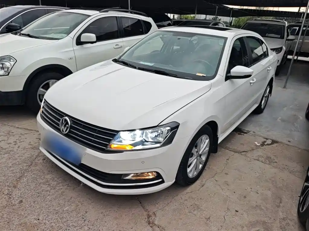 Volkswagen Lavida 2017 230TSI DSG Comfort Edition фото 2
