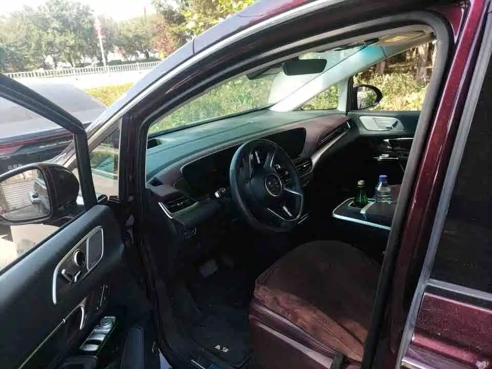 Buick Century 2024 2023 2.0T 7-Seater World Edition