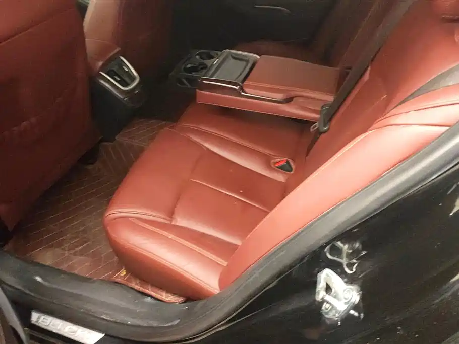 Buick LaCrosse 2013 2.4L SIDI Luxury Comfort фото 11