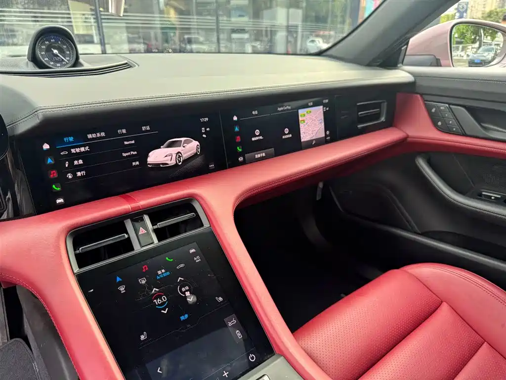Porsche Taycan 2022 Facelift Taycan фото 10