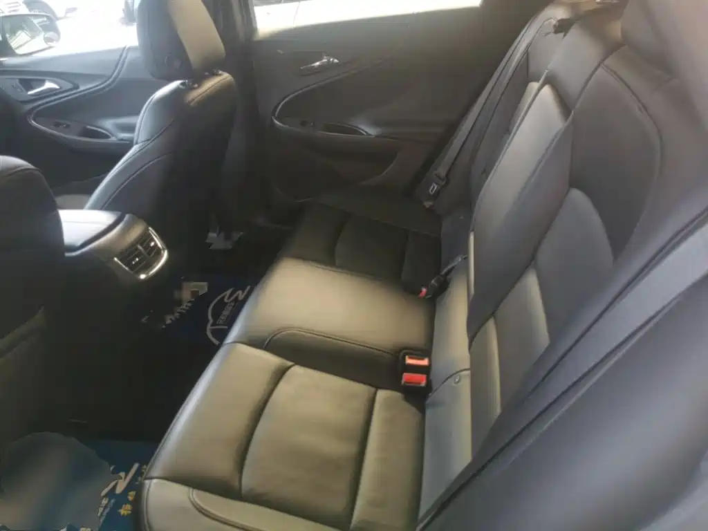 Chevrolet Malibu XL 2017 1.5T Auto Sport Edition фото 13