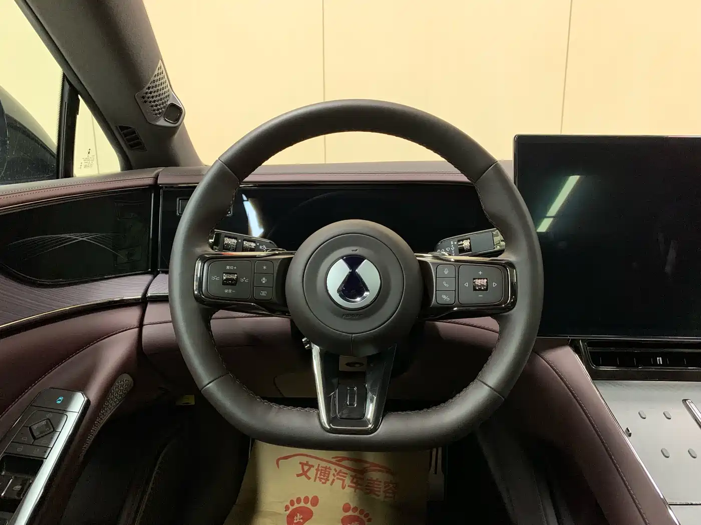 Denza Z9GT 2024 Model 1100 AWD Max Edition фото 14