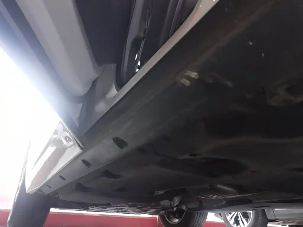صورة 22 - Volkswagen Touareg