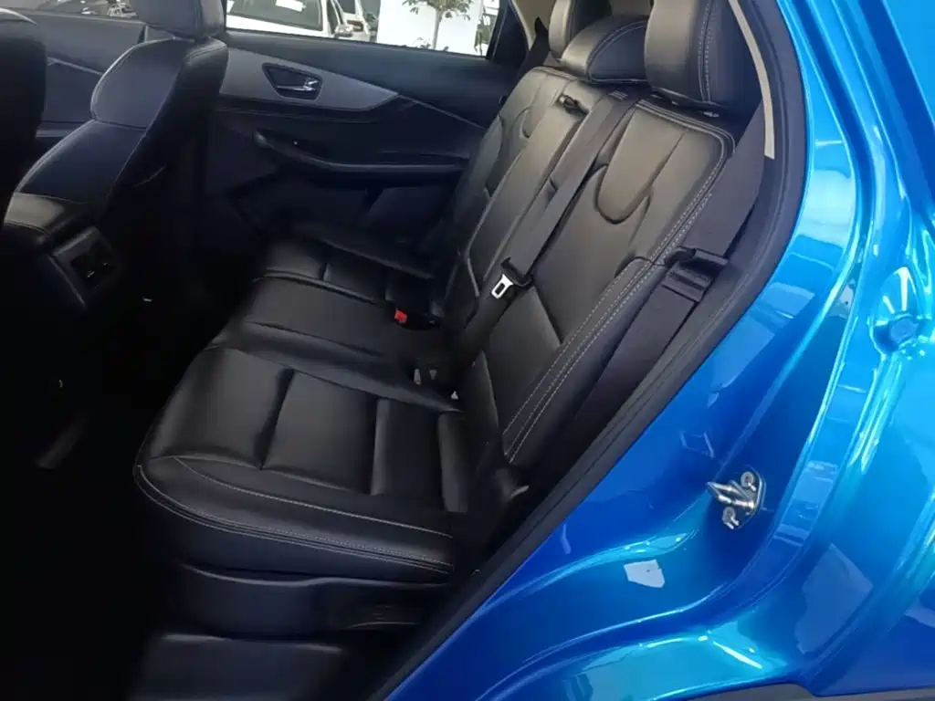 Dongfeng Fengguang Fengguang S560 2020 2018 1.8L Manual Urban 5-seater