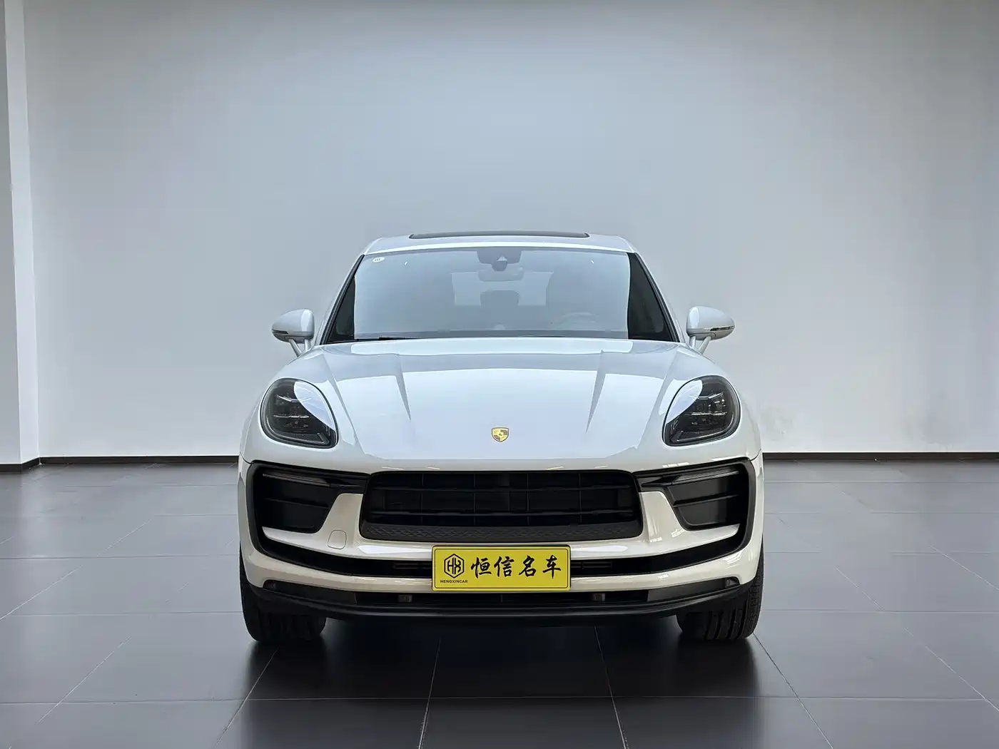 2026 Porsche Macan