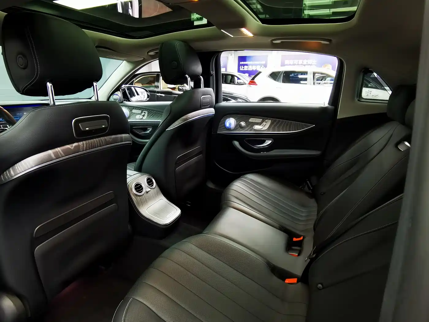 Mercedes-Benz E-Class 2021 E 300 L Premium фото 10