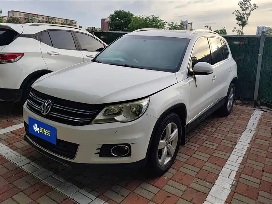 Volkswagen Tiguan 2010 1.8TSI Automatic 4WD Elite