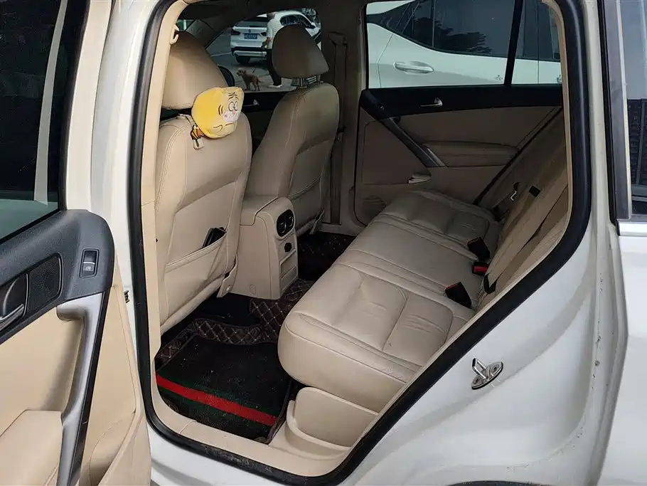 Volkswagen Tiguan 2010 1.8TSI Automatic 4WD Elite фото 11