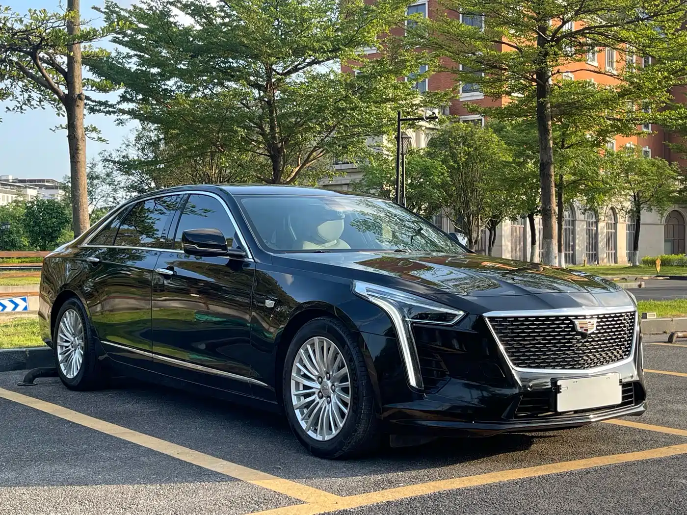 Cadillac CT6 2021 28T Fashion фото 3