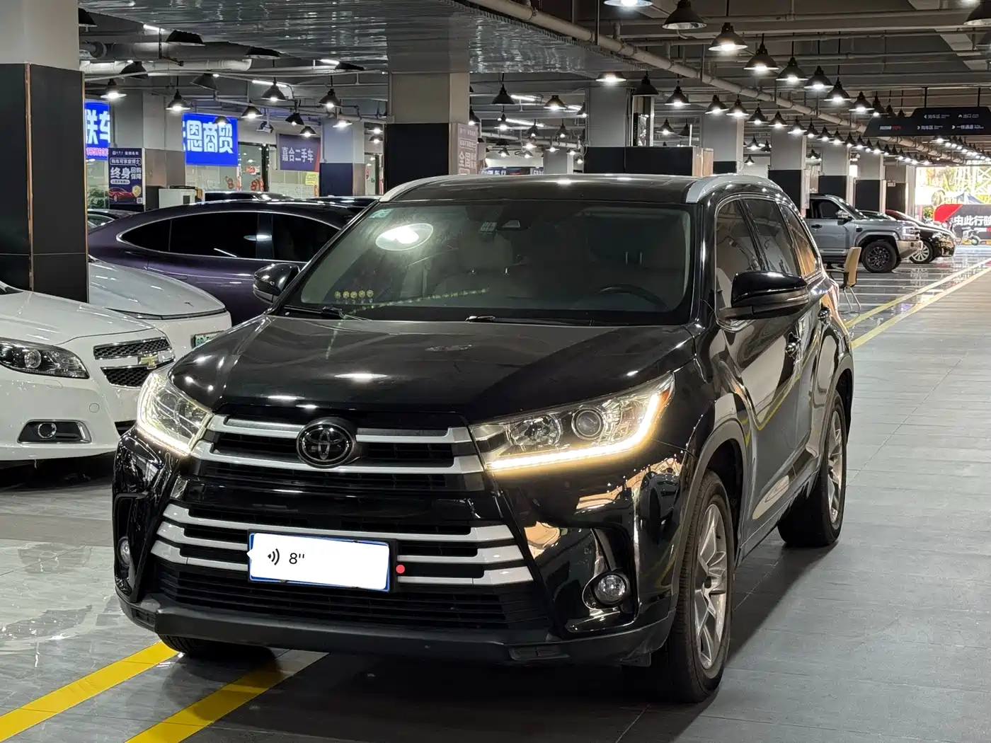 TOYOTA HIGHLANDER
