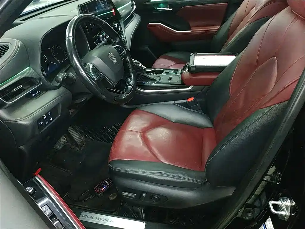 Toyota Crown Kluger 2021 2.5L HEV AWD Flagship Edition фото 11