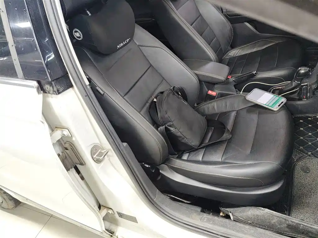 Volkswagen Bora 2018 1.5L Automatic Comfort фото 25