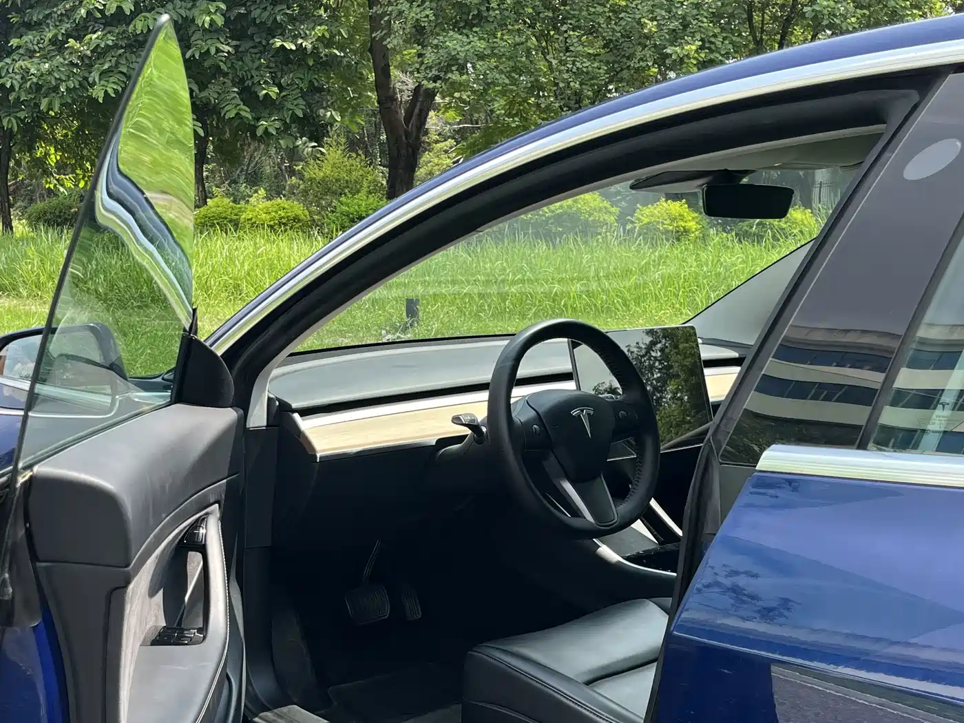 Tesla Model 3 2020 2019 Standard Range Rear-Wheel Drive Upgrade