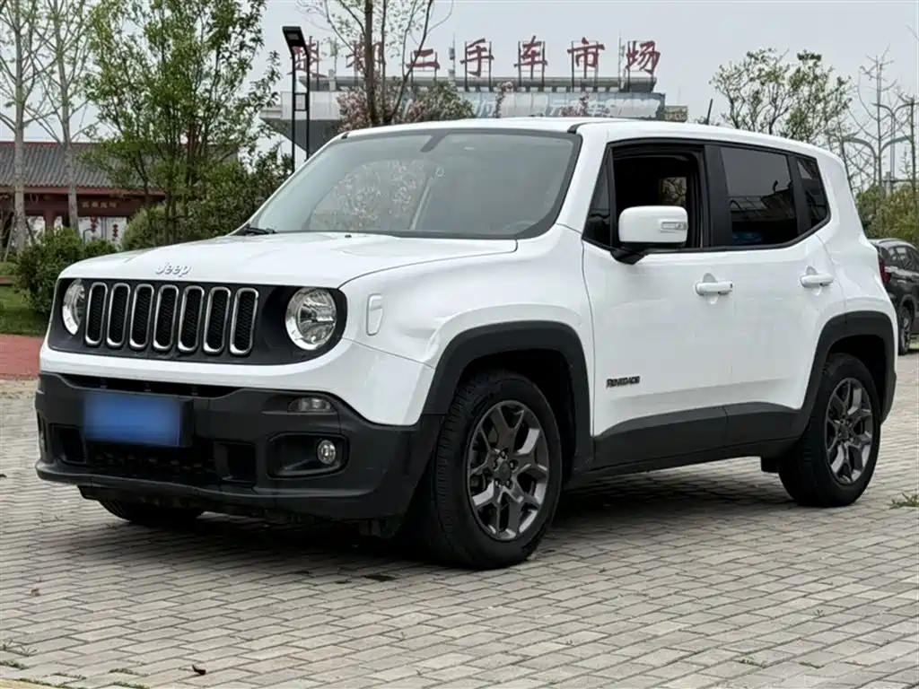 Jeep Renegade 2019 2018 Connected Large Screen Edition 180T Automatic Kinetic+