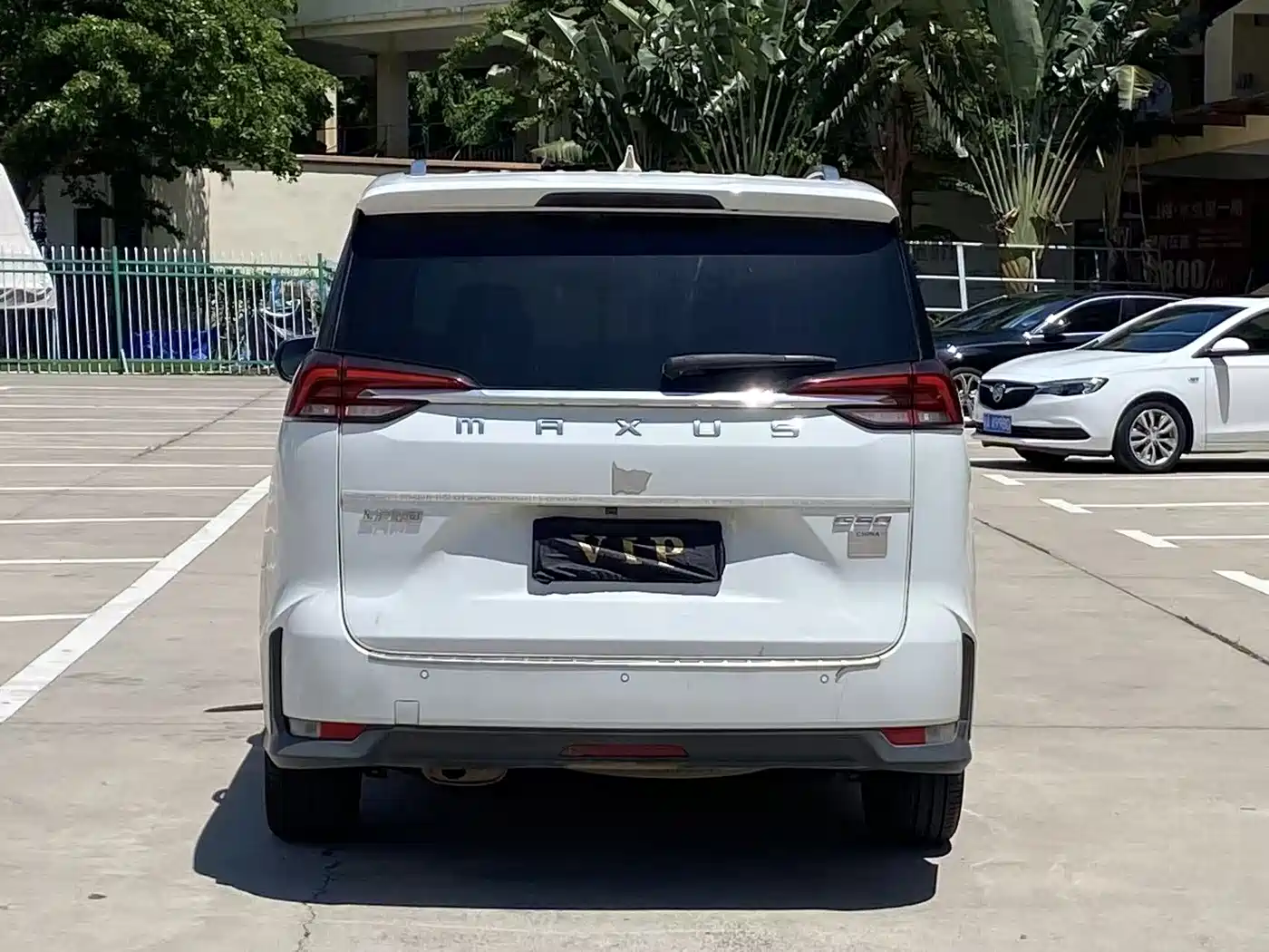 SAIC Maxus Maxus G50 2019 1.5T Automatic Elite Edition China VI фото 8
