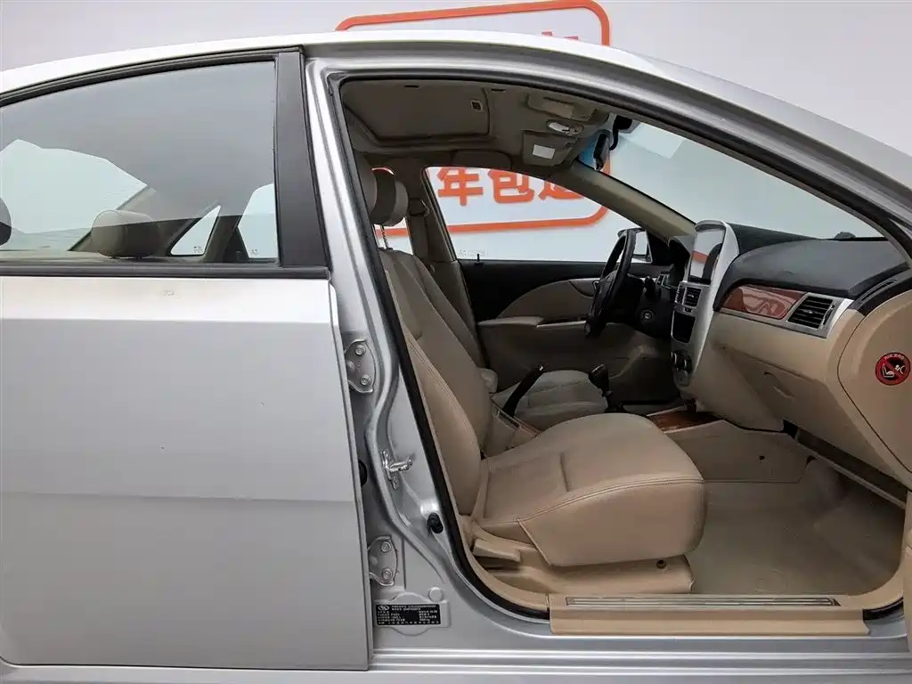 Buick Excelle 2008 1.6LE-MT фото 23