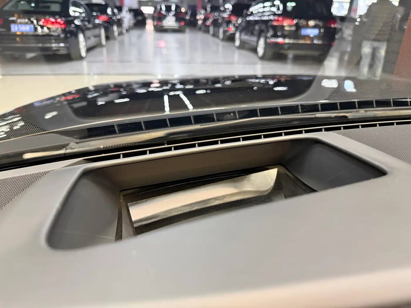 Audi A8 2021 A8L 55 TFSI quattro Premium фото 29