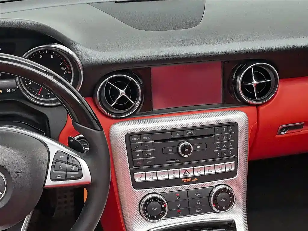 Mercedes-Benz SLC 2016 SLC 200 Style фото 12