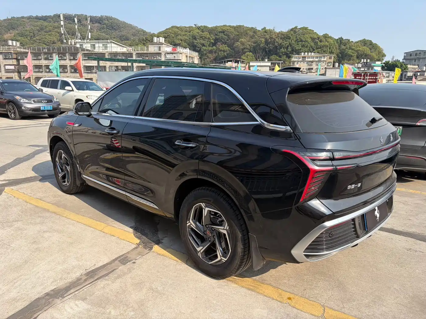 Hongqi HONGQI HS3