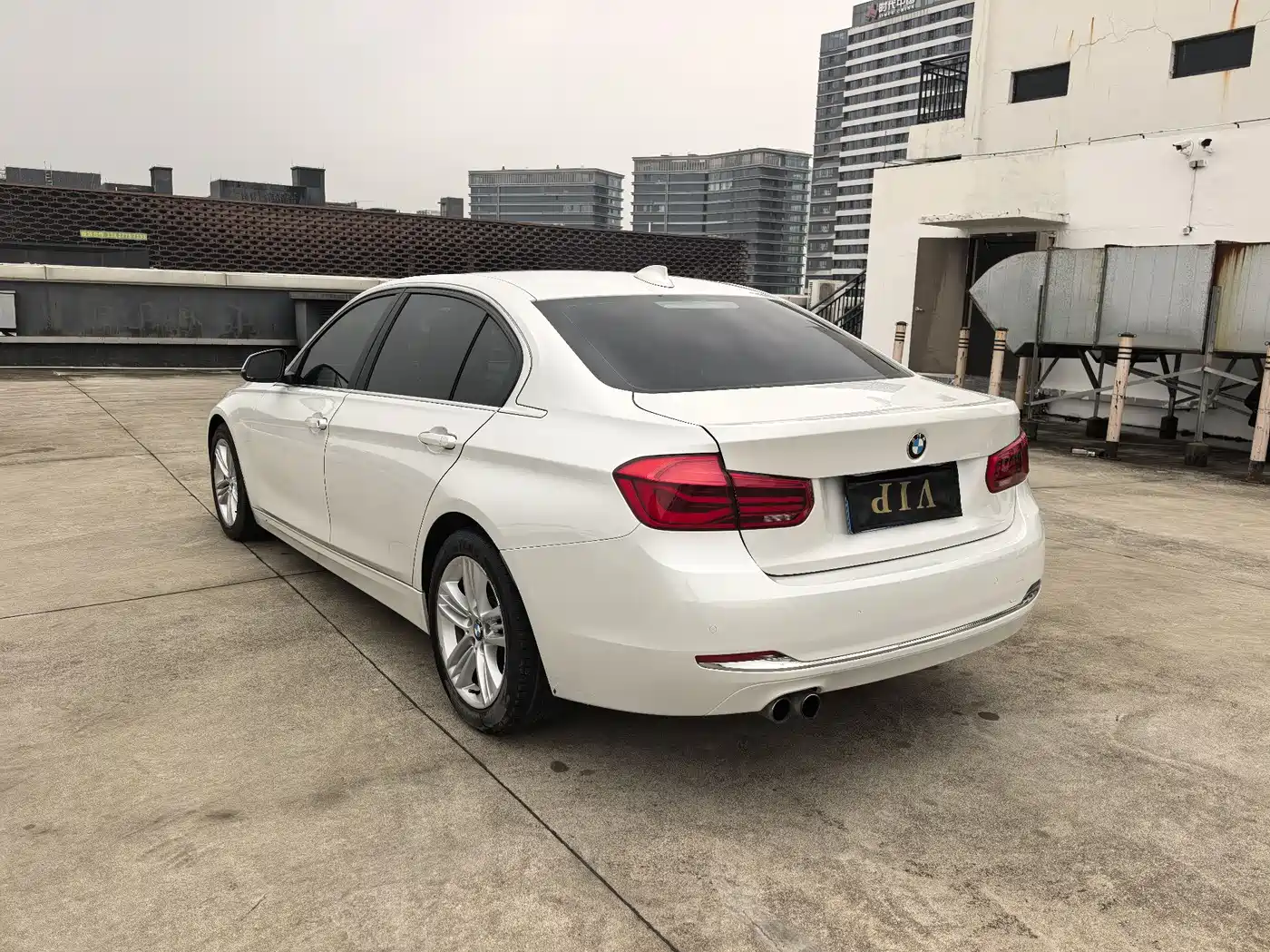 BMW 3 Series 2017 320Li Fashion фото 15