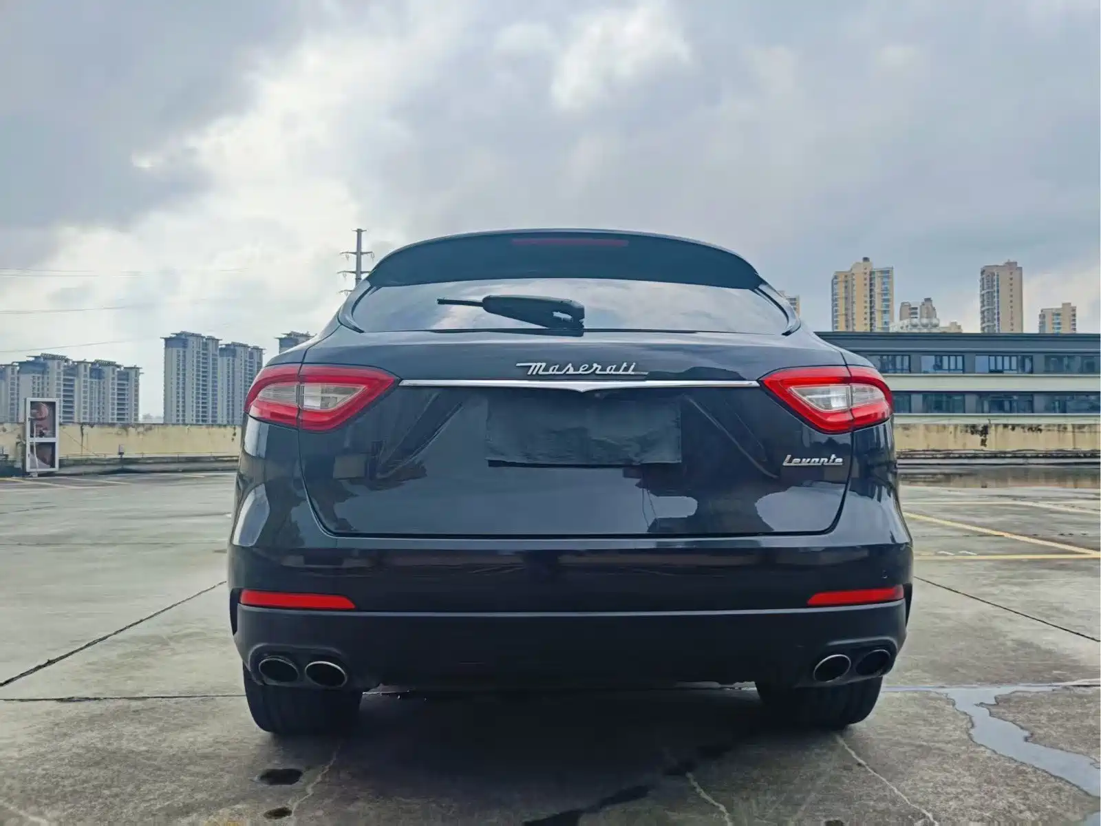 Photo 8 - Maserati Levante