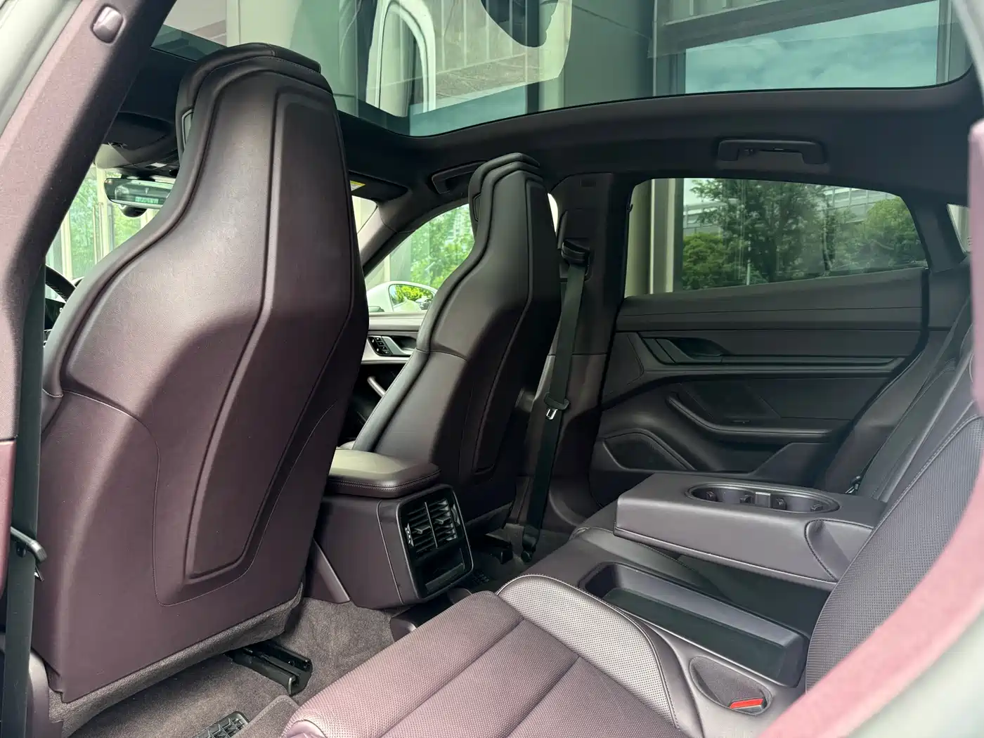 Porsche Taycan 2020 Taycan фото 15