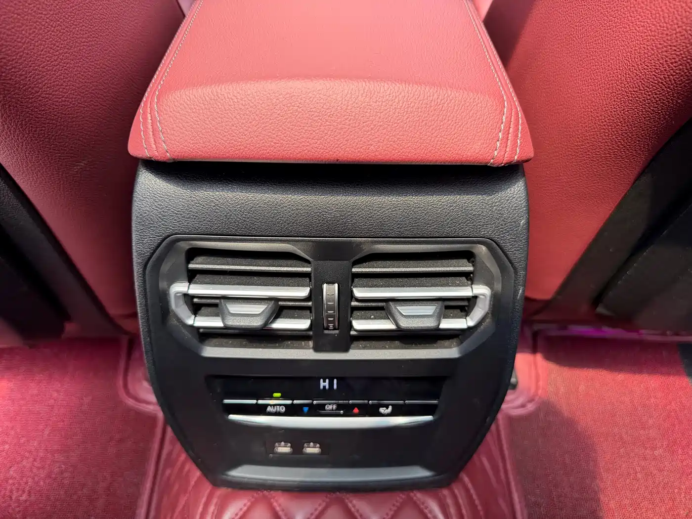 BMW 3 Series 2022 320Li M Sport Package фото 14
