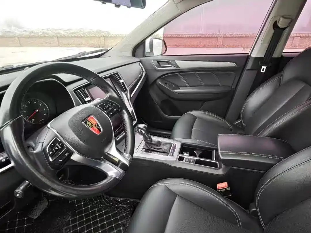 Фото 5 - Roewe RX5