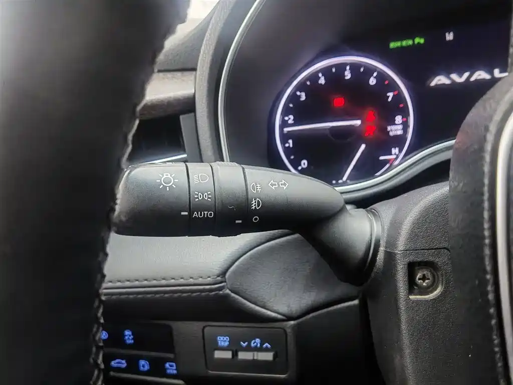 Toyota Avalon 2019 2.0L XLE Premium Edition (China VI) фото 21