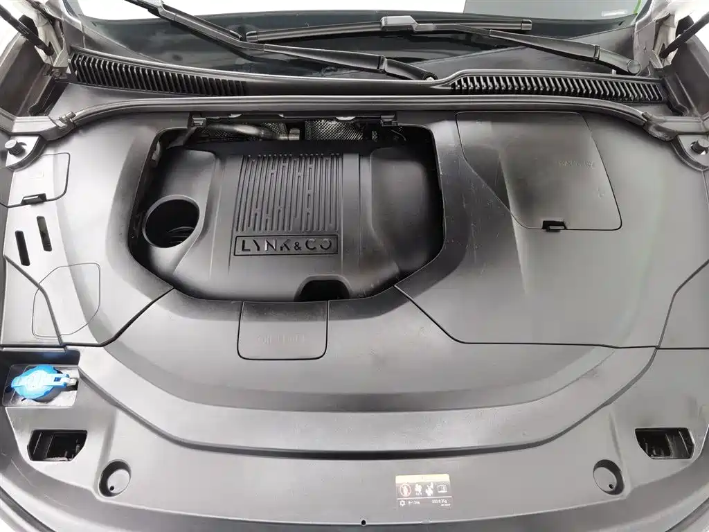 Lynk & Co 06 2023 Remix 1.5T Power Pro фото 6