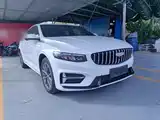 Фото 4 - Geely Preface